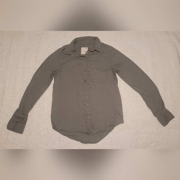 SO Plain Olive Green Button-Up Shirt - Picture 3 of 6